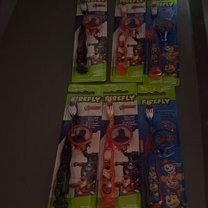 Firefly toothbrush sets (6)